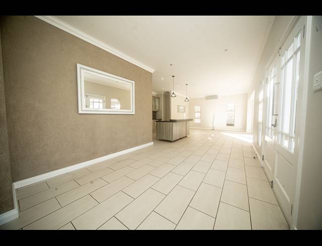3 BEDROOM FREEHOLD FOR SALE IN BEACON BAY